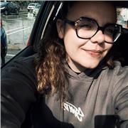 Profesora de apoyo apta para dar clases de educación infantil y primaria